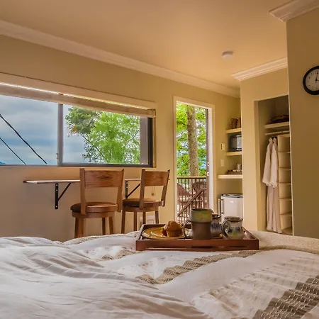 The Fraser River'S Edge B&B Lodge-3