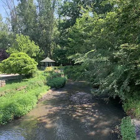 Le Moulin Bleu-2