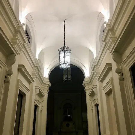 B&B Roma Royal Residence-2