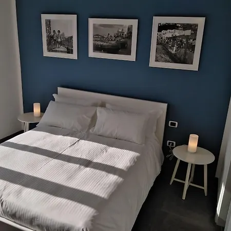 Delia Rooms & Gallery-3