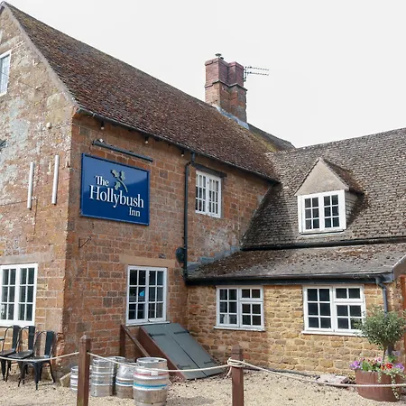 The Hollybush Inn And B&B-3