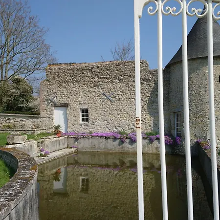 Manoir De Conjon-2
