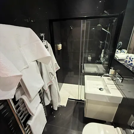 Boutique Bnb Barclay House London Townhouse - West London, Kensington, Chelsea, Fulham-2