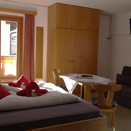 B&B Garni Lantschner-2