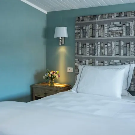 415 Marine Parade-2