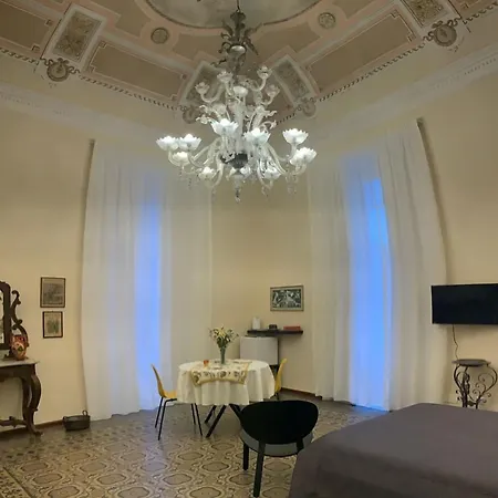Lex Suites-2