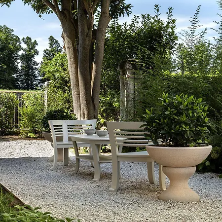 Villa La Tuia B&B-2