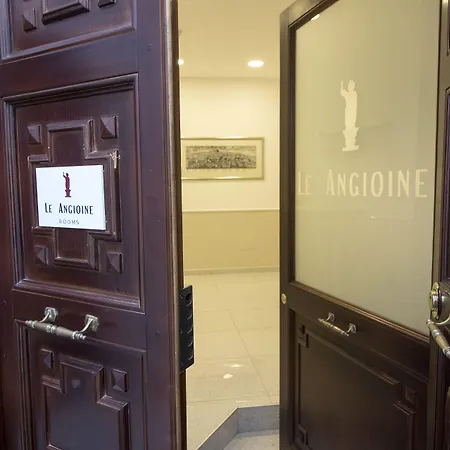 Le Angioine Rooms-3