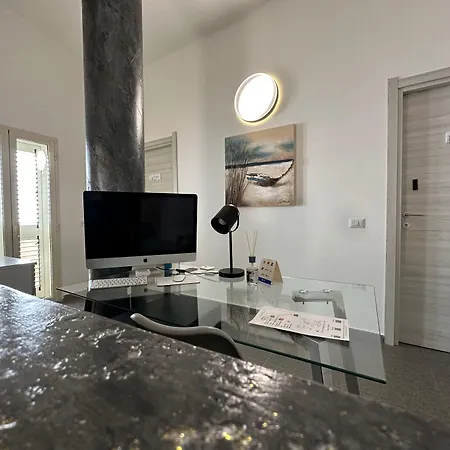 Lxr Rooms Carloforte-3