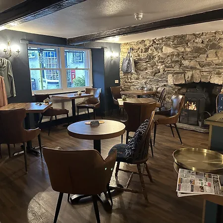 Coffee & Stays At Cartmel Square-2