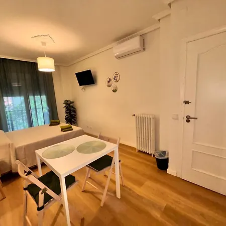 Rooms Carlos - junto a Plaza Mayor-3