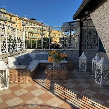 Yoyo House Luxury Napoli-2