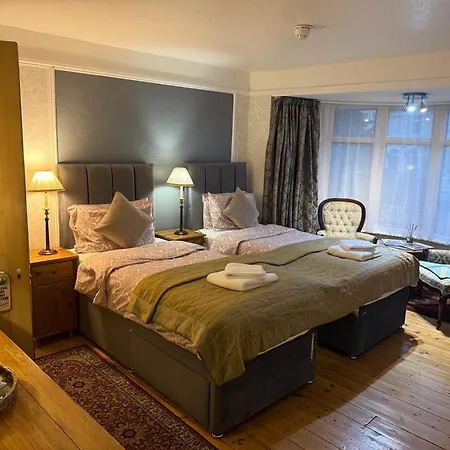 Cambridge Bed & Breakfast-2