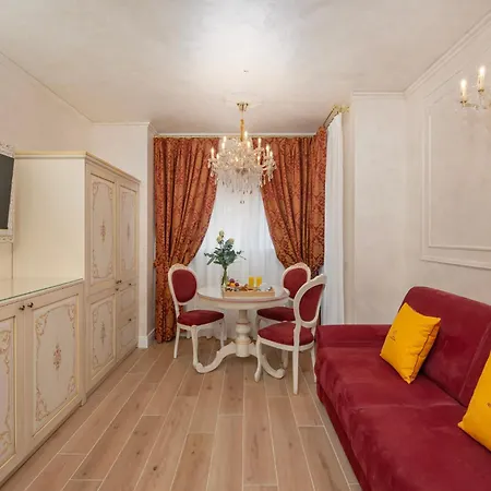 Relais Empire-3
