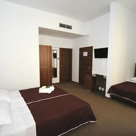 Riva Rooms-3