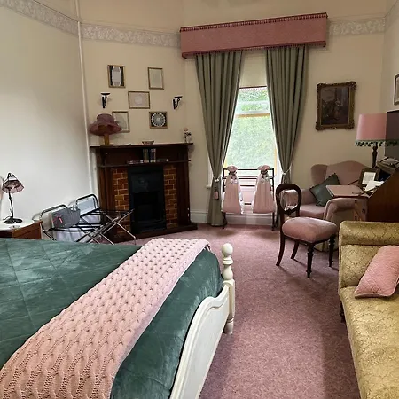 Penghana Bed And Breakfast-3