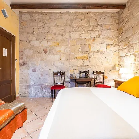 Domus De Janas Rooms Gonnesa-2