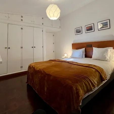 Pine House - Faro Airport, Beach And City Center-3