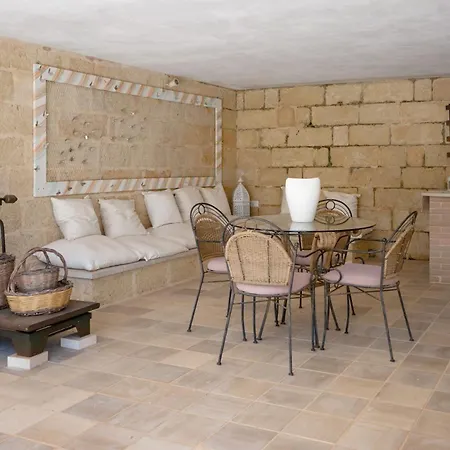 Le Lantane - Luxury Rooms-3