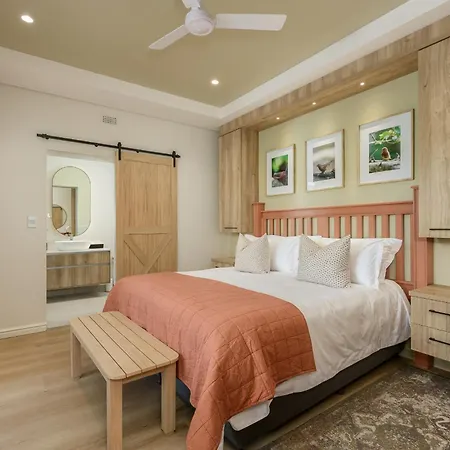 Lupus Den Country House B&B-3