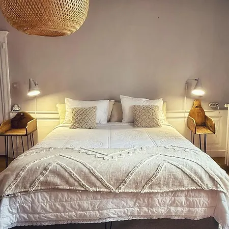 Maison D'Hote Les Allois-3