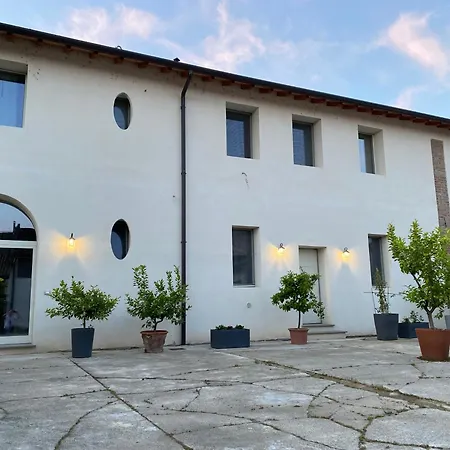 Foresteria Lombarda Bed And Bike Cremona-3