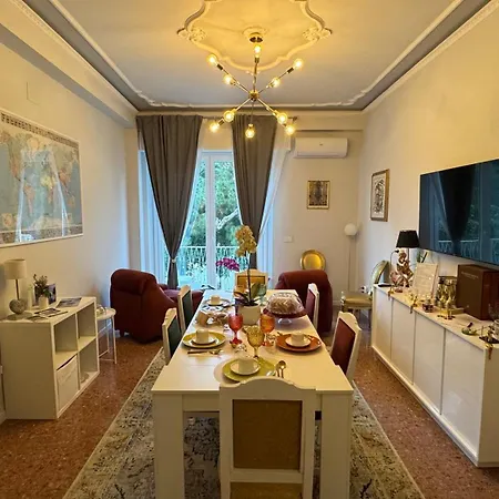 Ac Gold B&B Boutique Rooms & Suite-2