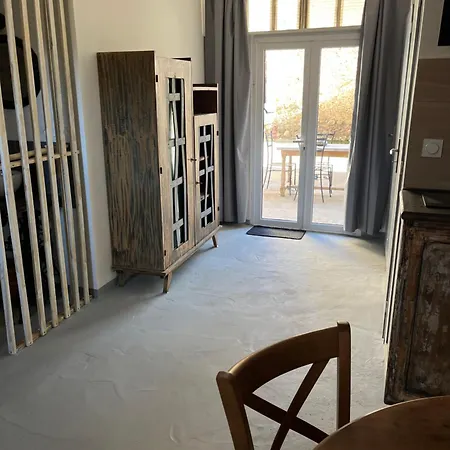 Chambre D Hotes Atelier De Jean Paul-2