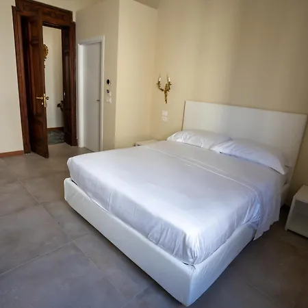 Poseidon B&B-2