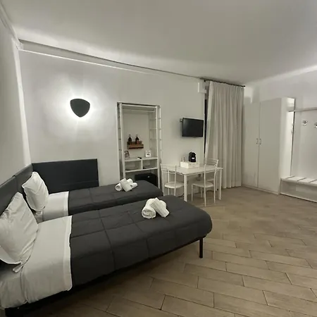 B&B A Picture Of Rome-3