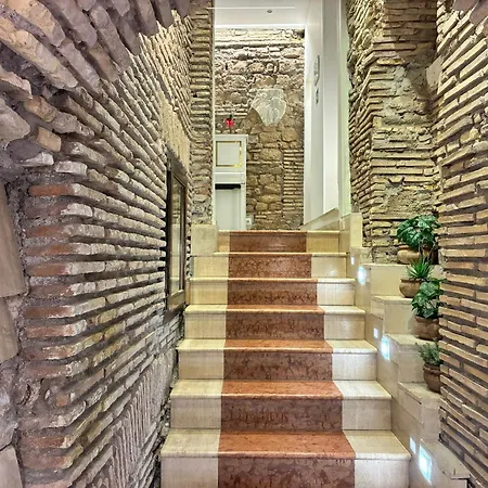 Pantheonview - Luxury Suites-2