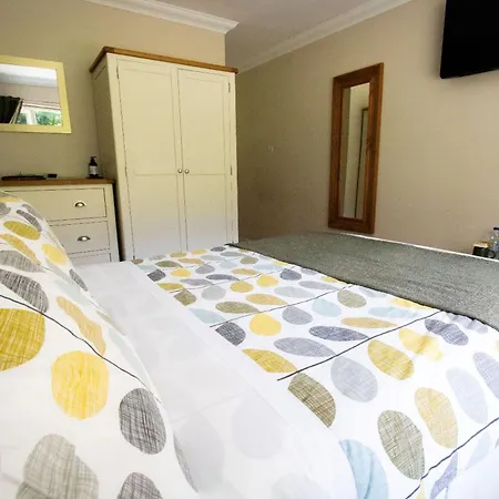 Lovesgrove Country Guest House-3