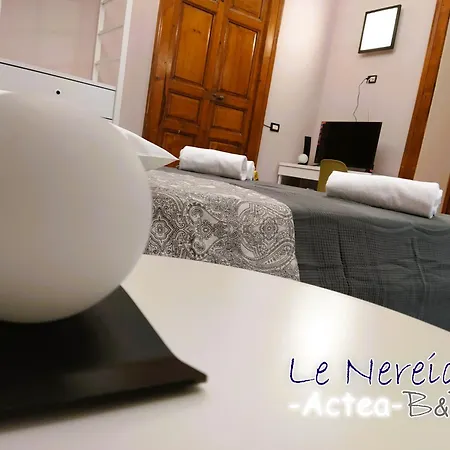Le Nereidi b&b Acireale Centro-3