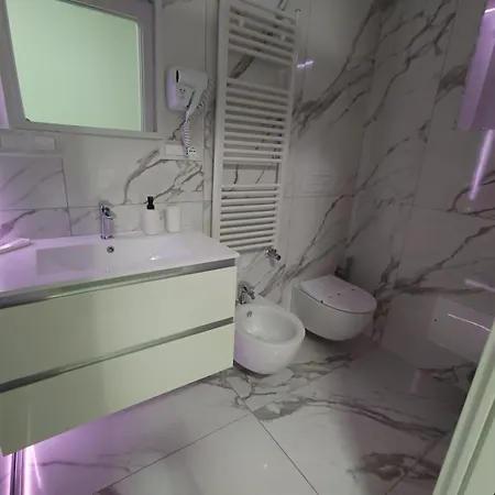 Elegance Room-2