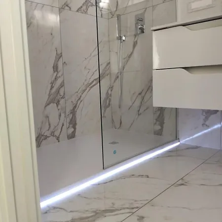 Elegance Room-3