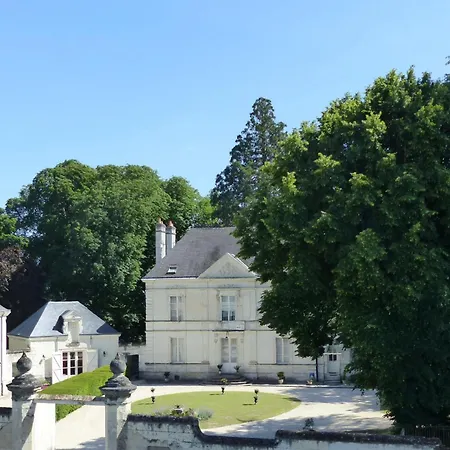 Maison Carré-3