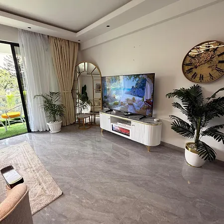 Diamond Ivy Residence-2