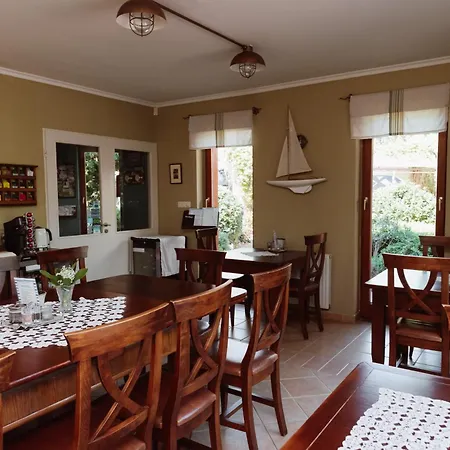 Hullam Villa B&B-3
