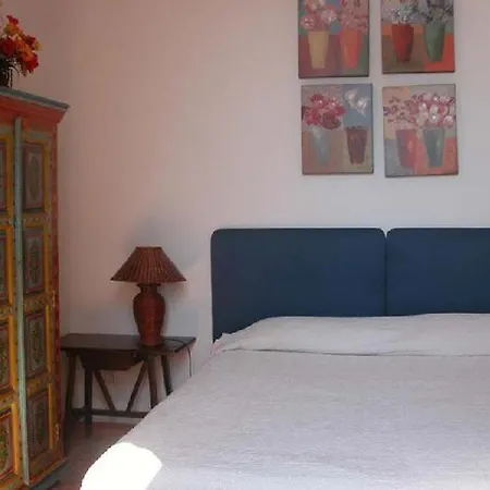Punto De Vista B&B Makari-3
