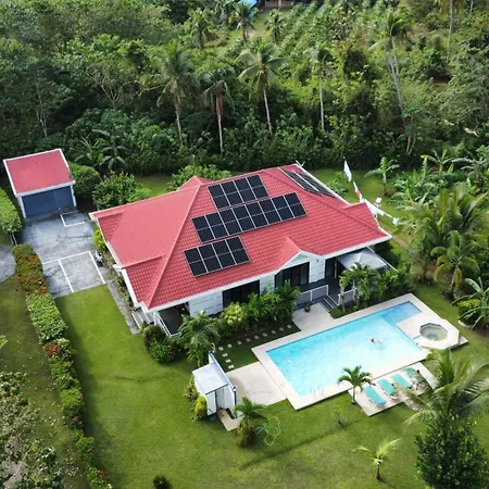 Bohol White House Bed & Breakfast-3