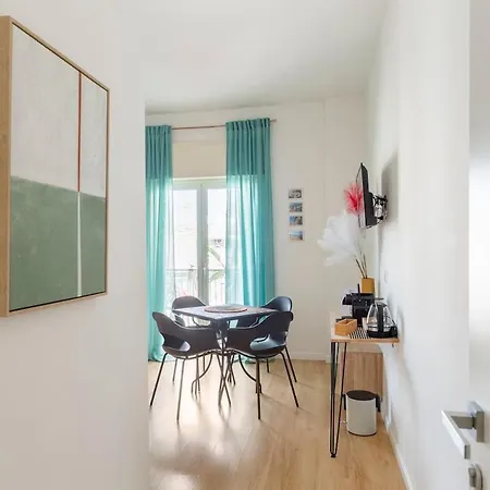 Tufo Giallo Rooms-3