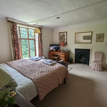 Old Manor House-2