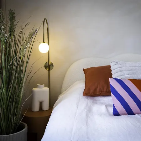 Odit B&B-2