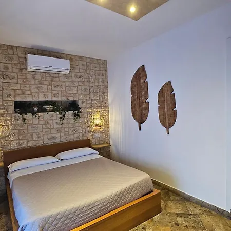 B&B Triskèles Adult Only-2
