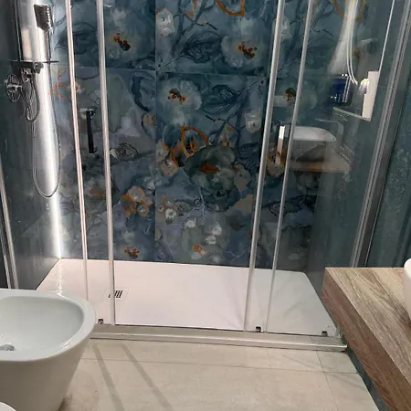 B&B Into Palermo Rooms Vicino Al Teatro Massimo-3