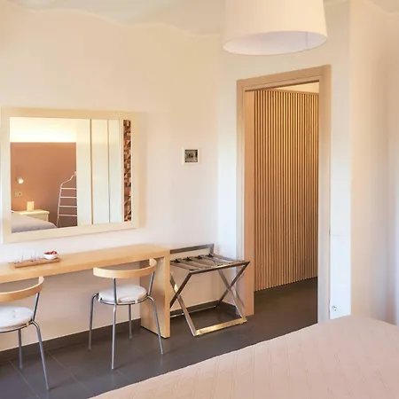 La Piazzetta Rooms-2