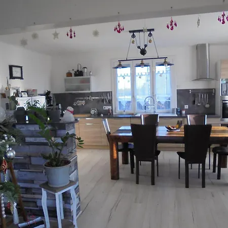 La Maison-2