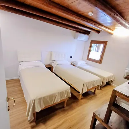 Al Colle Rooms-2