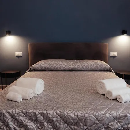 GuestHost - Maison Vittoria Comfortable Studio Apartment&Room-3