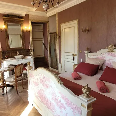 Château St Sulpice Chambre Porcelaine-3